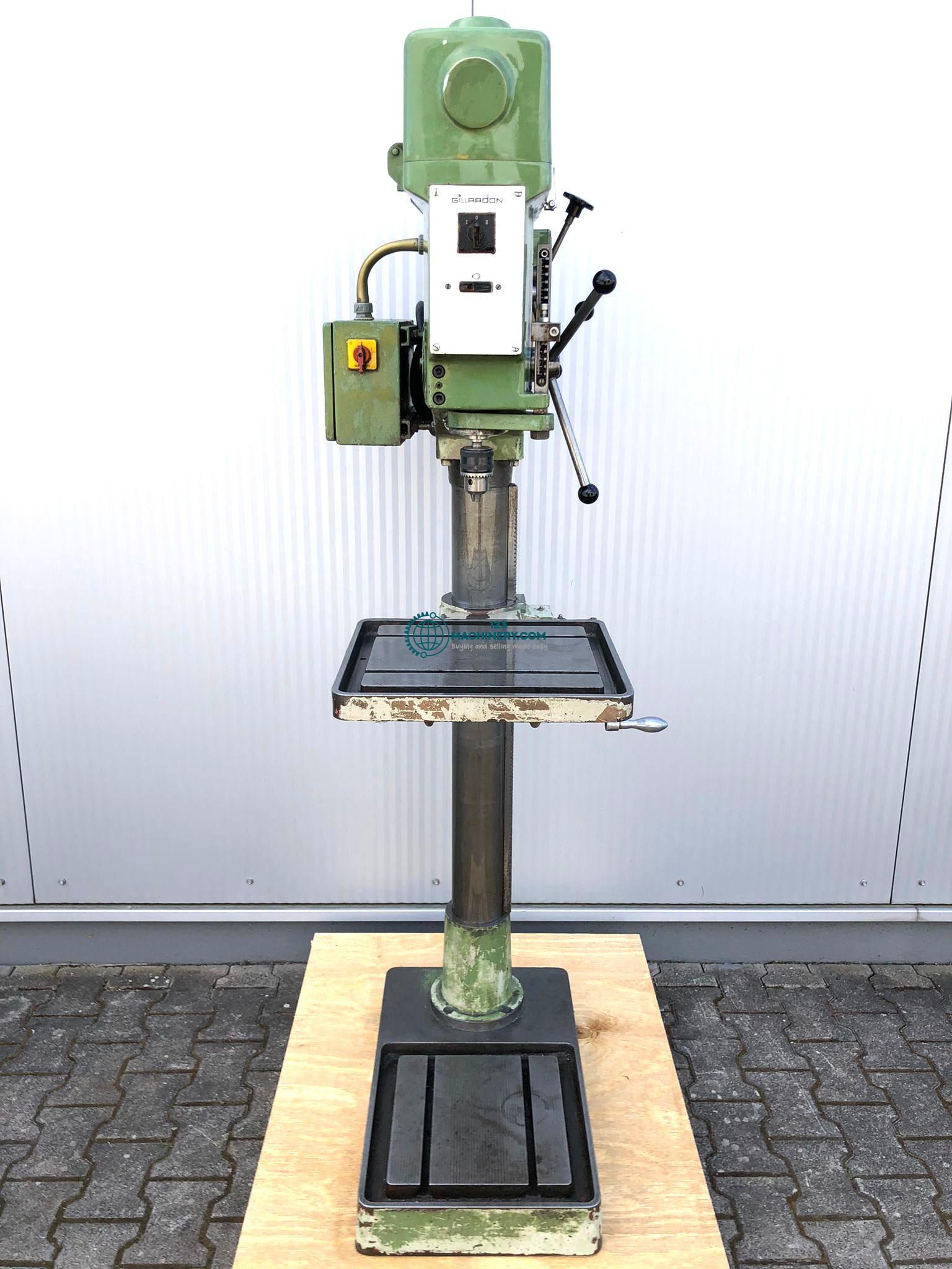 Gillardon GB16 Säulenbohrmaschine